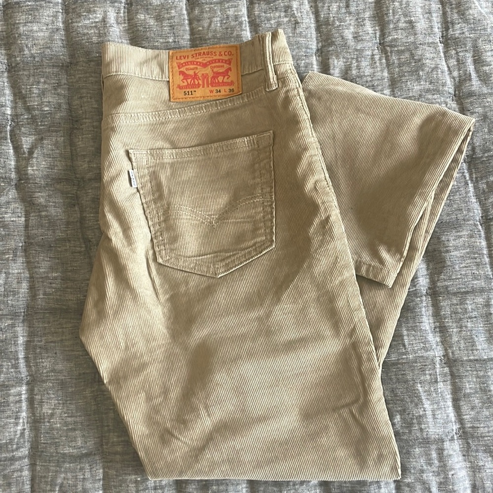 Levi 511 Corduroy Khaki Jeans